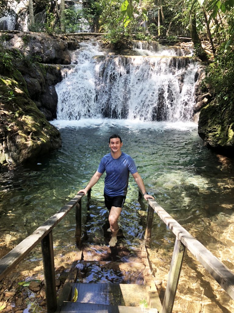 Boca da Onca Tour - Small falls and swim hole