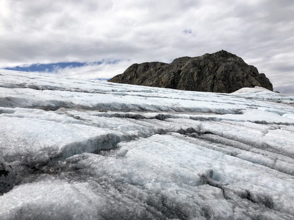 Hardangerjokulen glacier