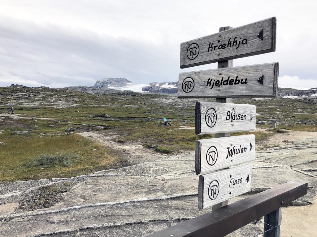 Hardangerjokulen hike