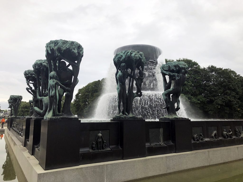 Vigeland sculpture park Oslo